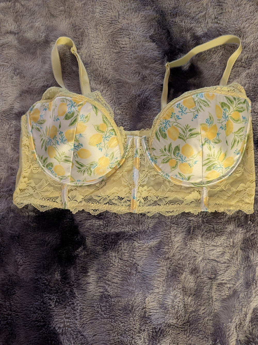 Adore Me Yellow Lemon Print Lace Longline Bra